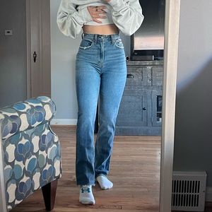 Abercrombie & Fitch ultra high rise curve love ankle straight size 24.